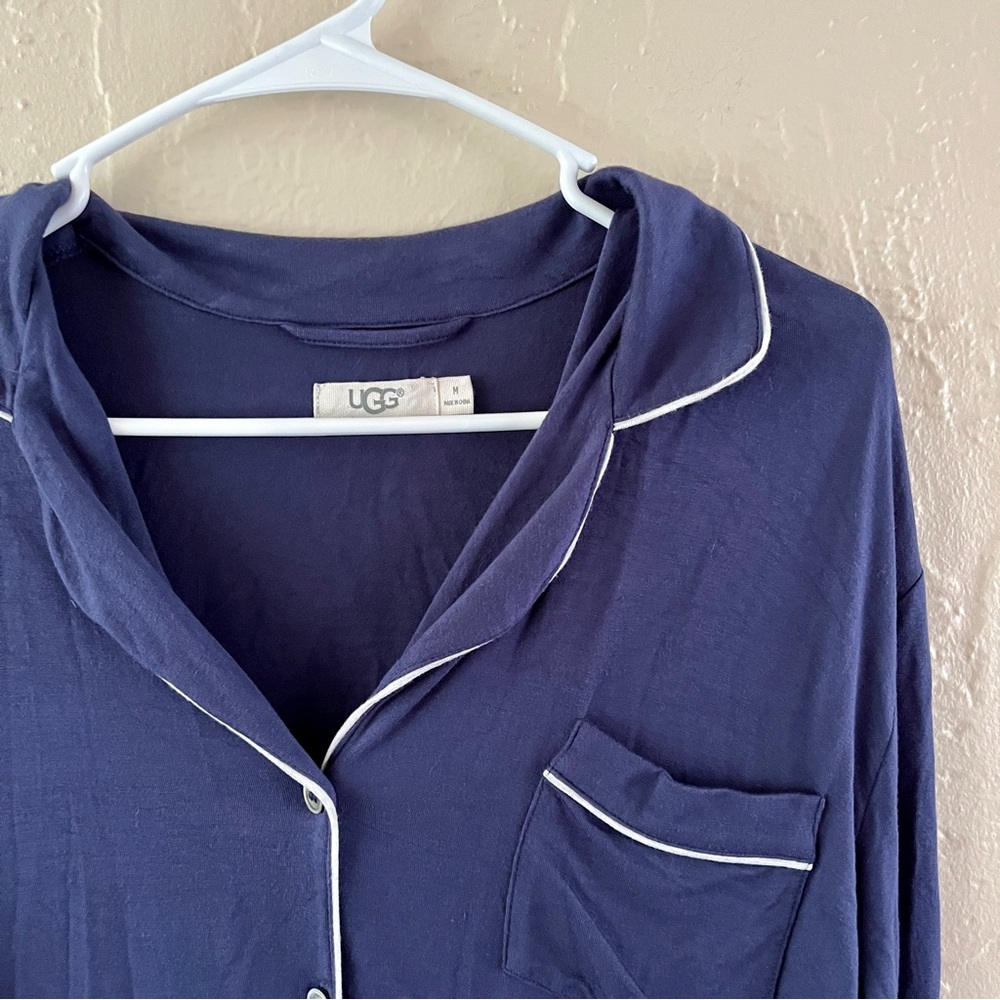 UGG Long Sleeve Pajama Sleep Top Size Medium - Picture 2 of 8